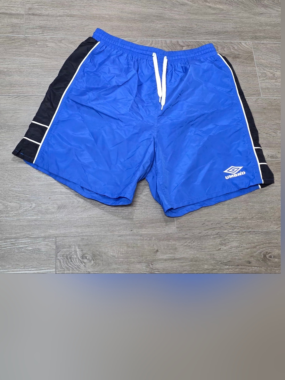 Vintage Umbro Mens Shorts-Swim Trunks Size M Retro Beach